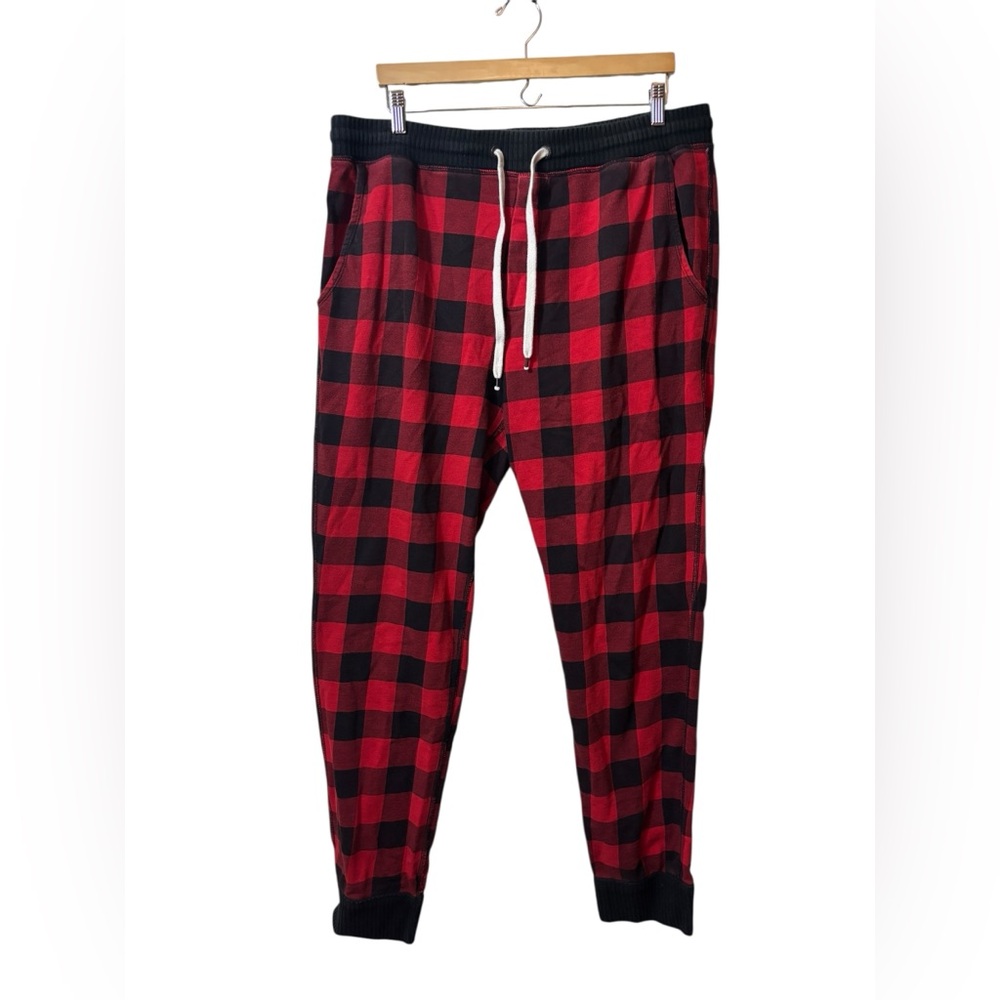 American Eagle Outfitters Red and Black Plaid Joggers XL